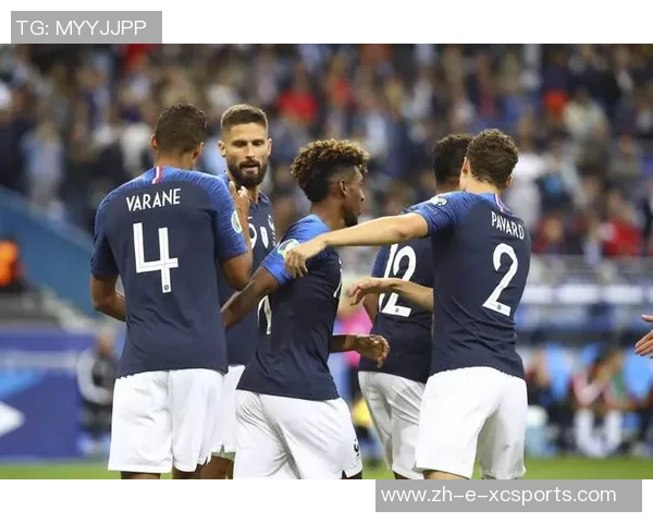 足球世界杯球星时尚穿搭大揭秘 引领潮流的球场之外风采 足球世界杯球星时尚穿搭大揭秘 引领潮流的球场之外风采