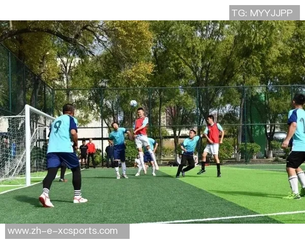 足球巨星挥洒才华为绿茵场谱写旋律歌声 传递激情与梦想